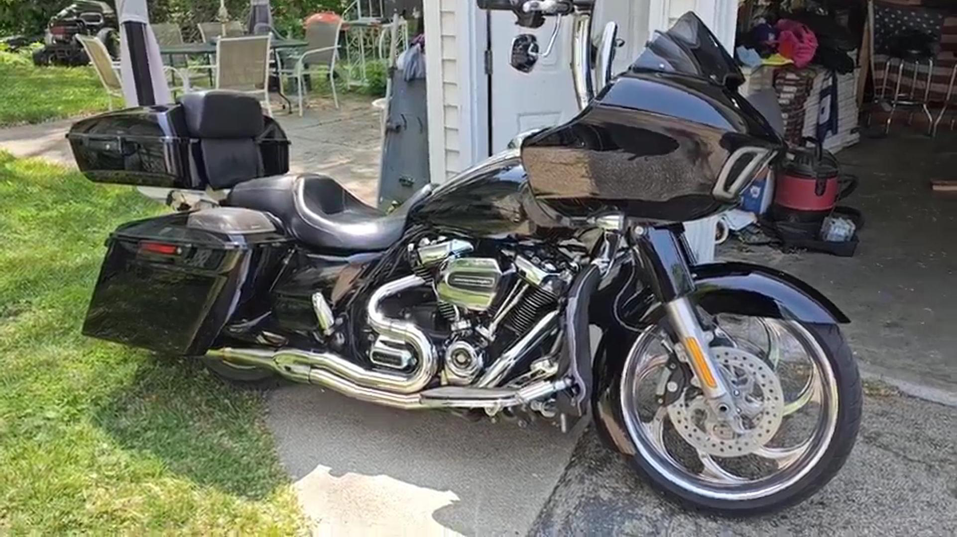 Amazon.com: Mocardine Tour Pack for Harley, King Tour Pack Luggage